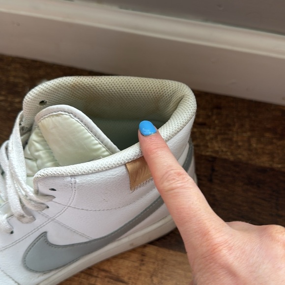 Nike Court Royale 2 Mid White & Gray Women’s size 10 - Picture 10 of 10